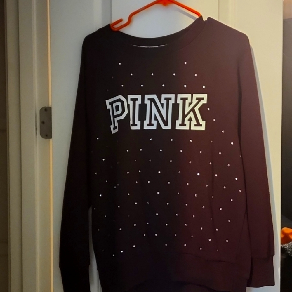 Maroon pink crew neck